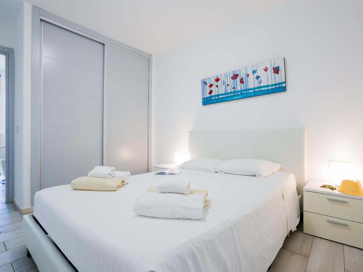 A13 Optimist Beautiful And Comfortable Playa de las Americas  Exterior photo